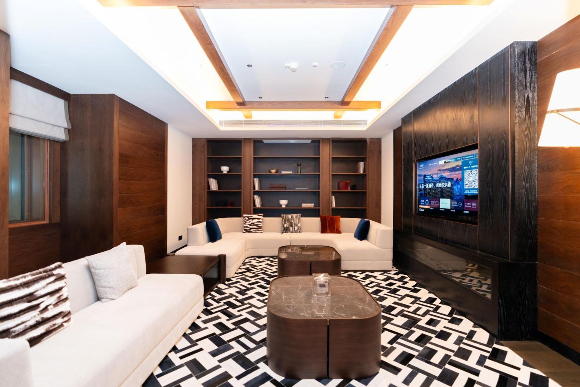 Vignette Collection Snow World By Ihg 5*